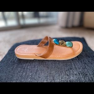 Women’s sandals